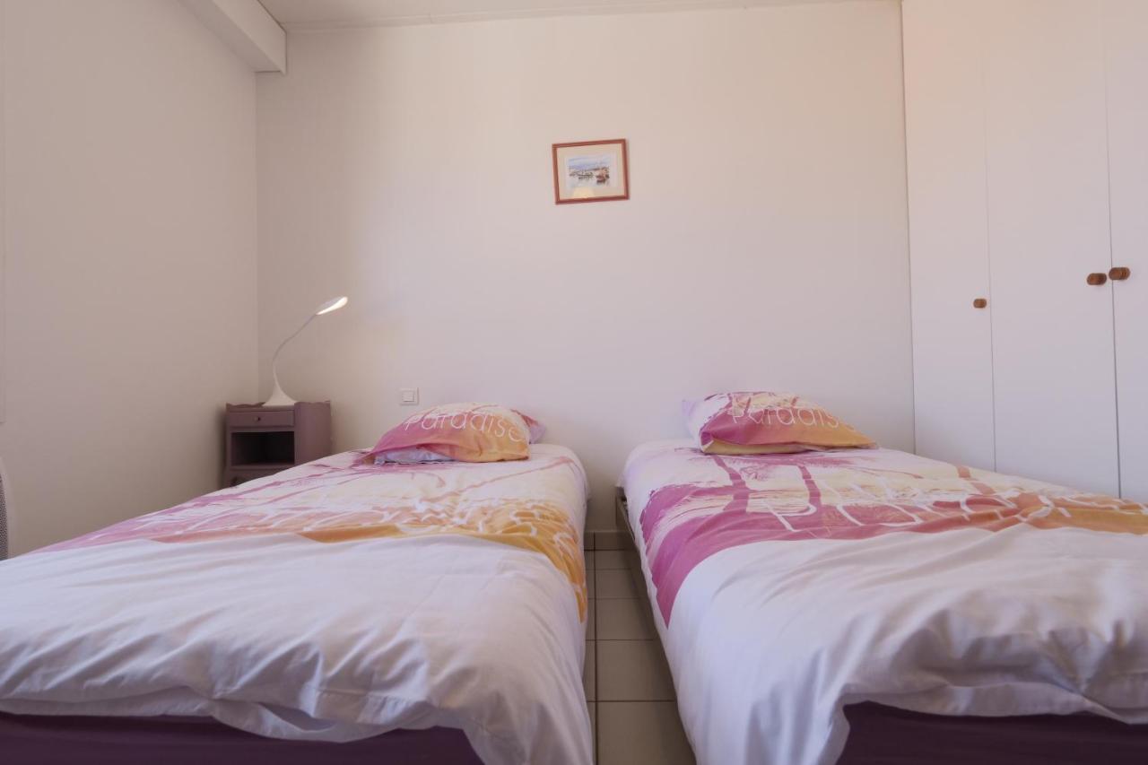 Un Appartement Sur La Marina De St-Gilles Saint-Gilles-Croix-de-Vie Exterior photo