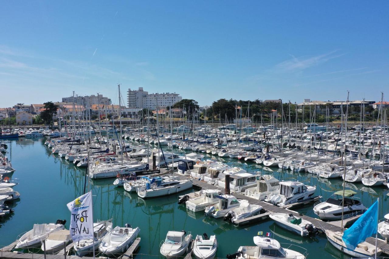 Un Appartement Sur La Marina De St-Gilles Saint-Gilles-Croix-de-Vie Exterior photo