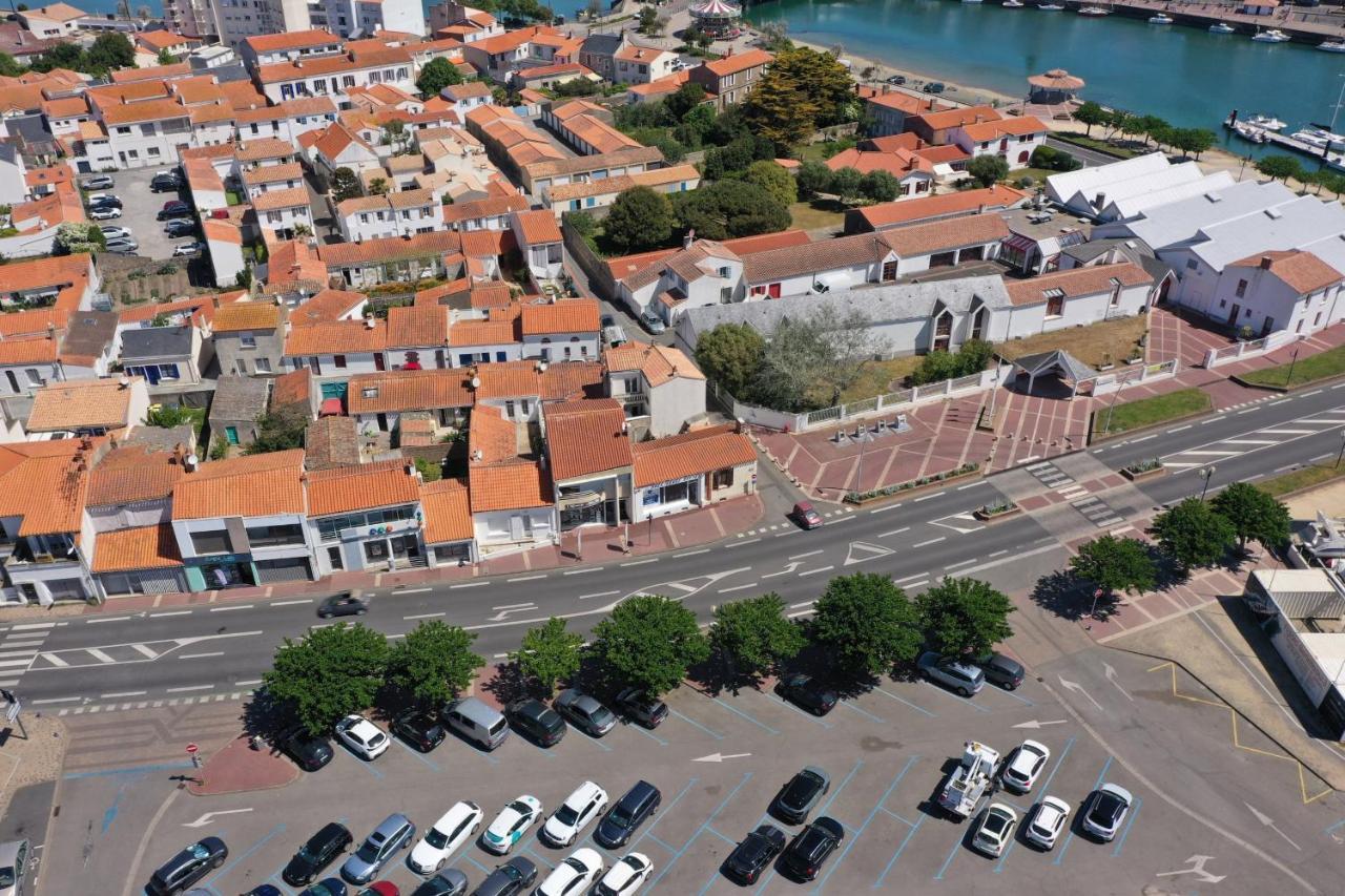 Un Appartement Sur La Marina De St-Gilles Saint-Gilles-Croix-de-Vie Exterior photo